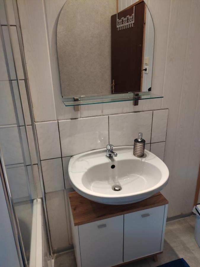 Gaestezimmer Boxenstopp Veitsbronn Dış mekan fotoğraf