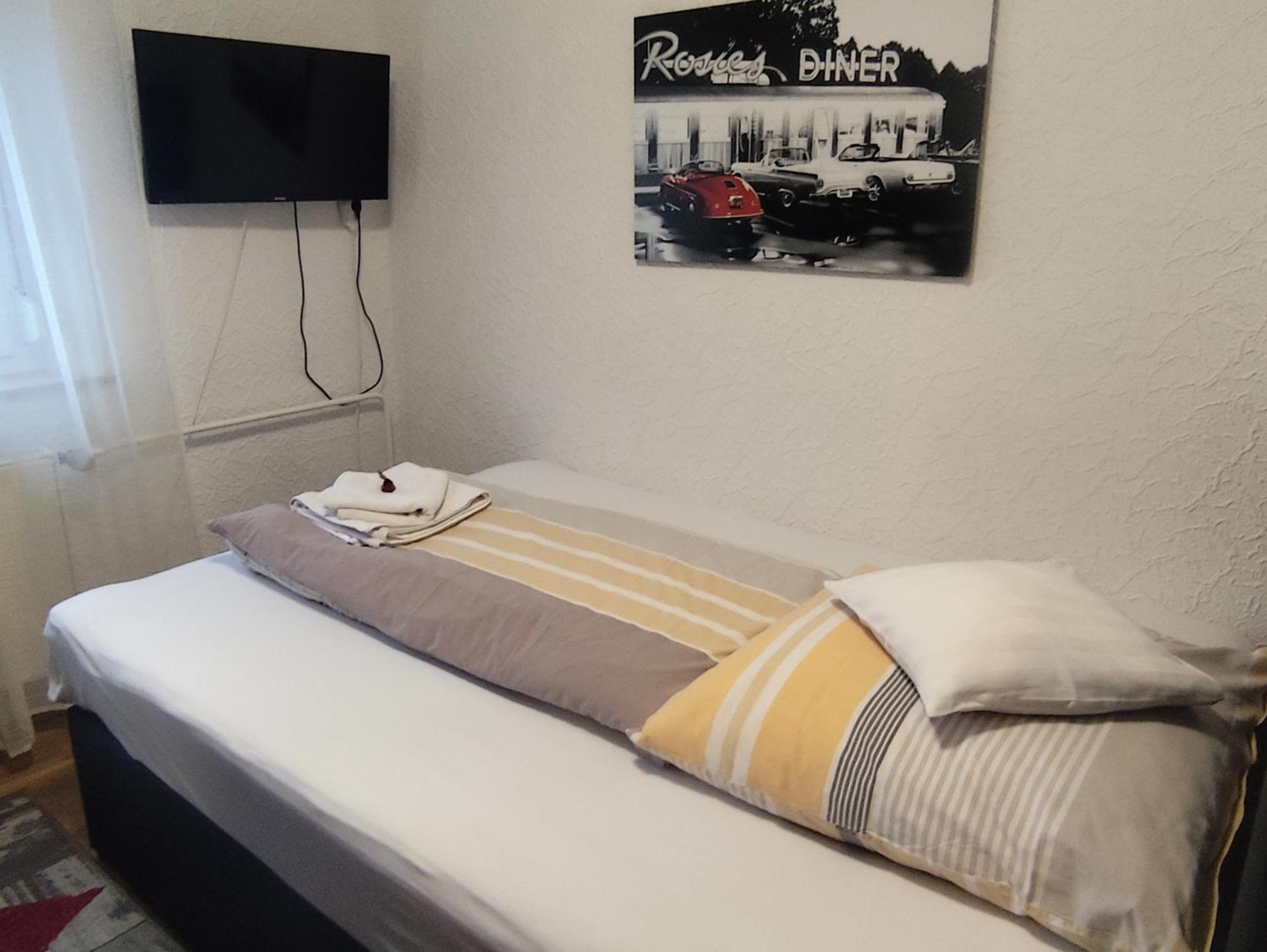 Gaestezimmer Boxenstopp Veitsbronn Dış mekan fotoğraf